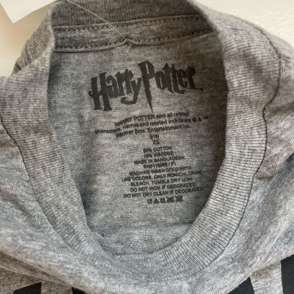 Harry Potter T-Shirt Hogwarts House Crest Graphic Tee Mens Size XS NEW TAGS - Picture 3 of 9